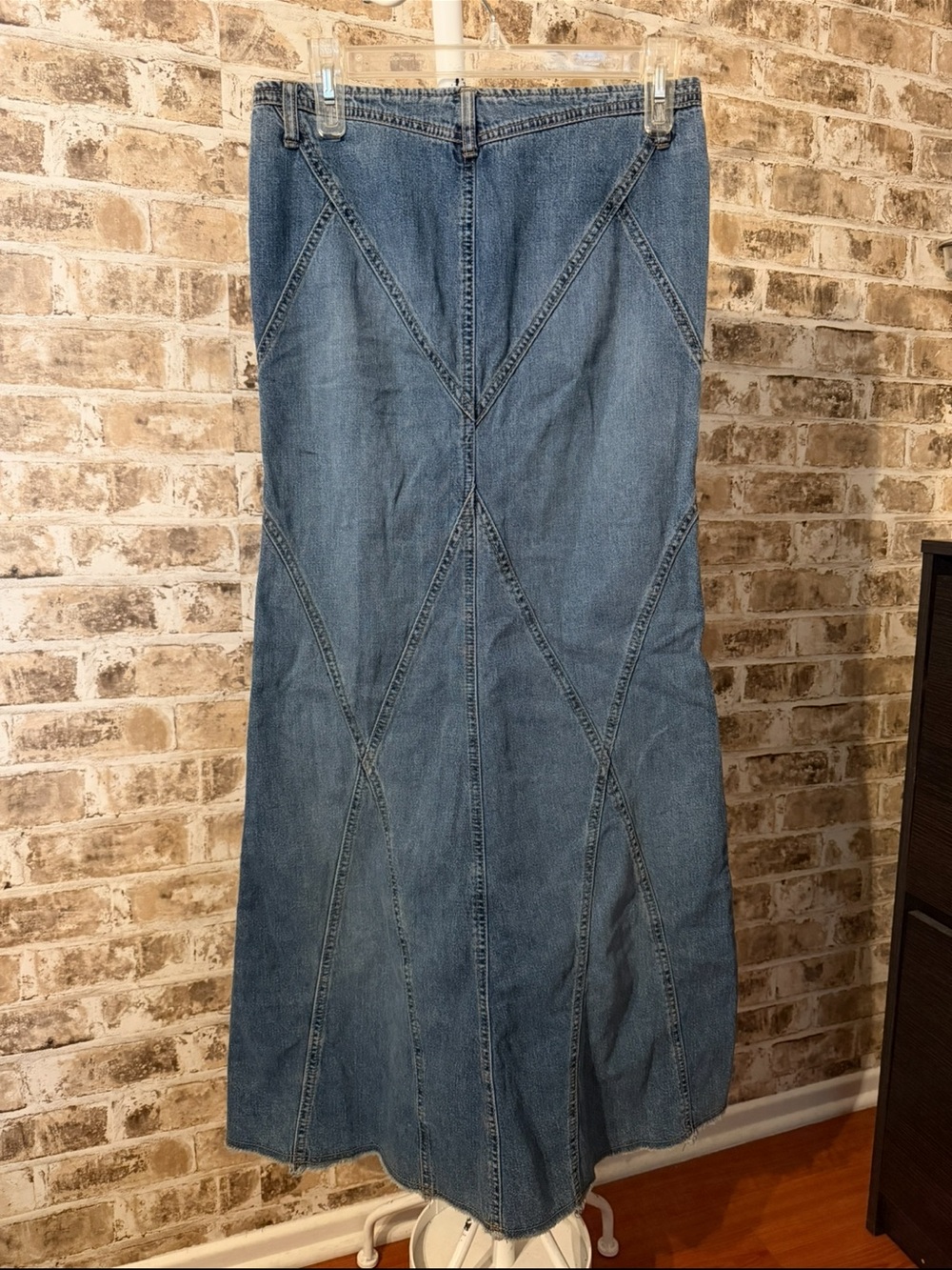 Women's y2k Denim Maxi Skirt with Panel Stitching - Picture 2 of 3